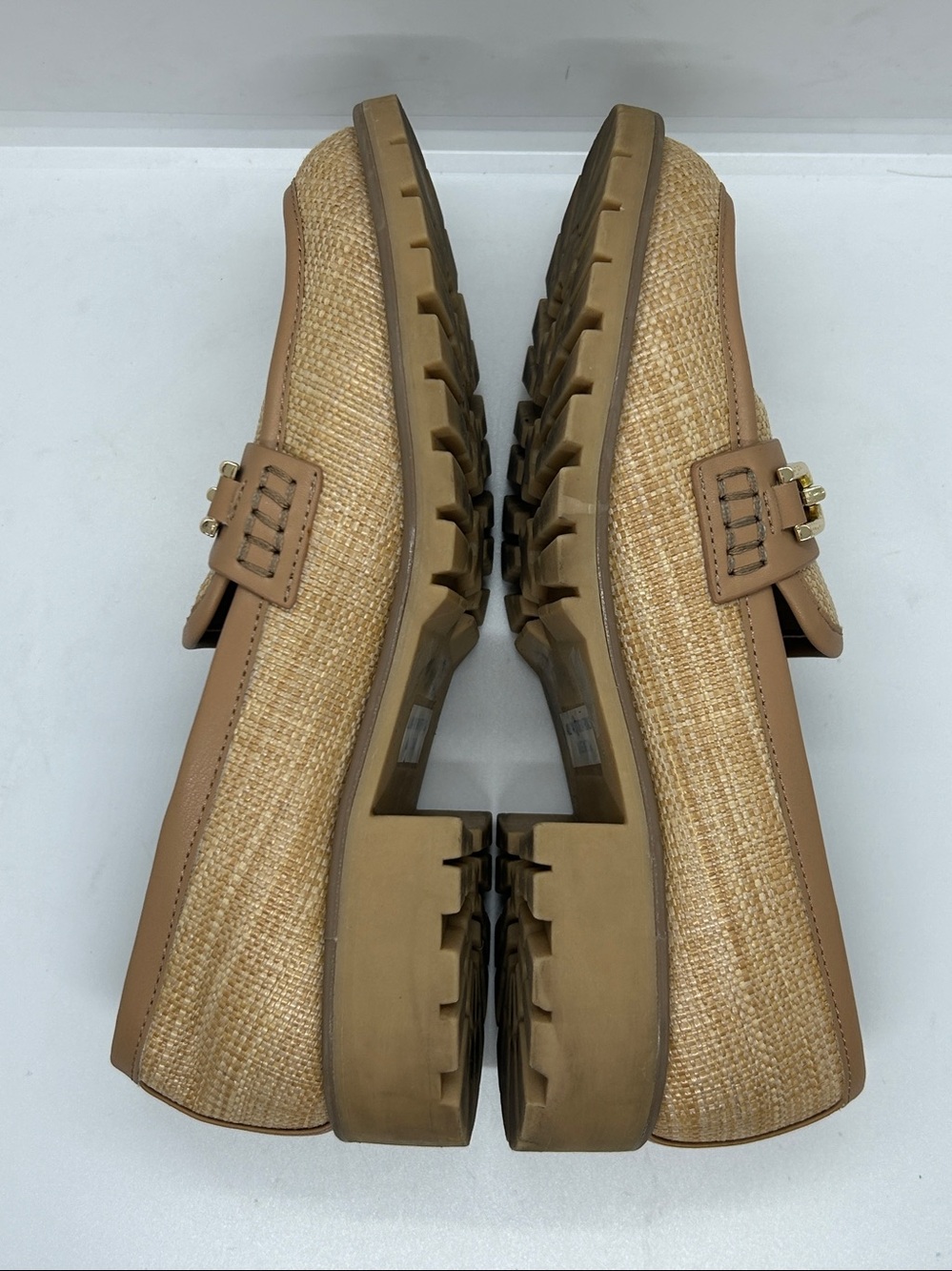 Dolce Vita Tan Raffia-Textured Loafers with Gold Chain Sz Us 7 - Picture 6 of 13